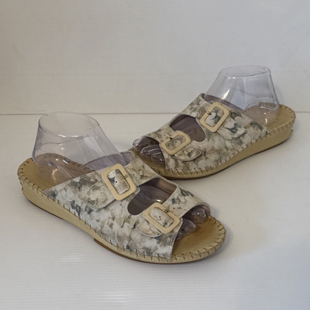 La Plume Jen Slide Sandals Tooled Leather Floral  Womens  Size 40 Italy US 9